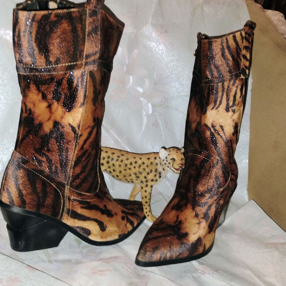 Fierce Tiger Print Heeled Boots
